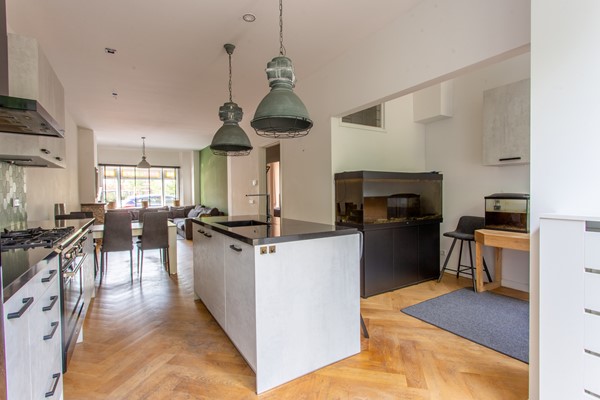 Medium property photo - Abrikozenplein 13, 2564 PE Den Haag